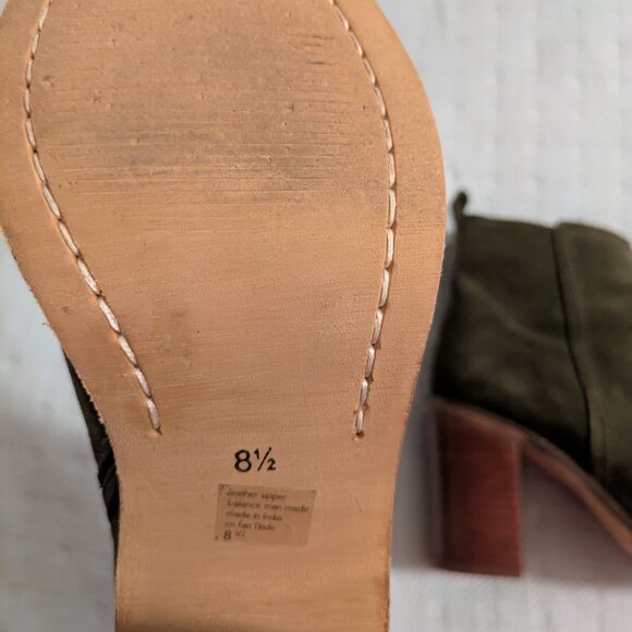 Olive green suede heeled boots by Seychelles - Picture 3 of 6